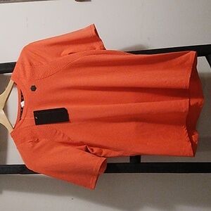 Women's Under Armour Rush Fitted Heatgear Shirt